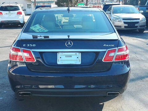 2010 Mercedes-Benz E-Class