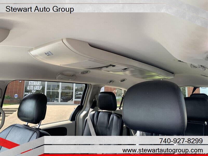 2014 Chrysler Town and Country Touring