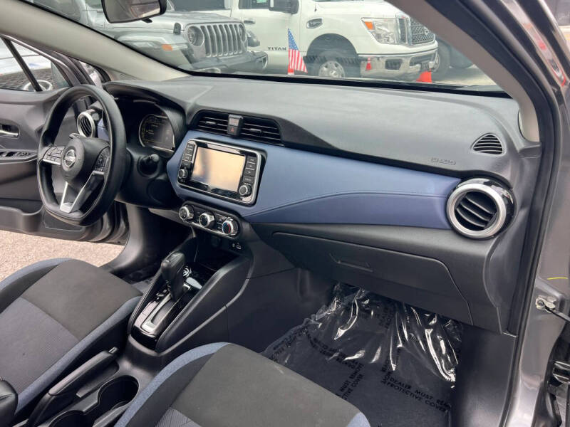 2024 Nissan Versa SV