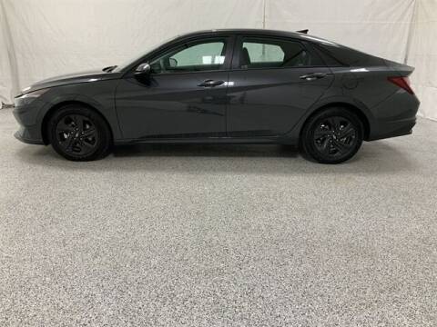 2022 Hyundai Elantra for sale at Brothers Auto Sales in Sioux Falls SD