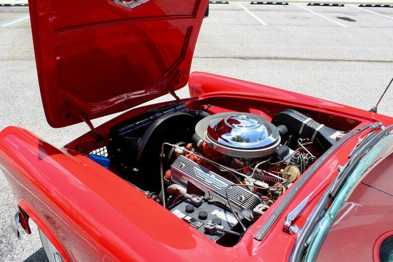 1955 Ford Thunderbird