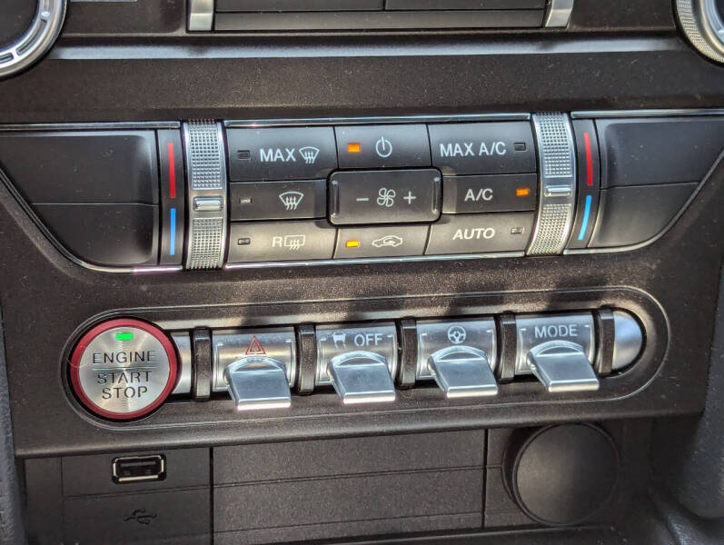 2022 Ford Mustang Mach 1