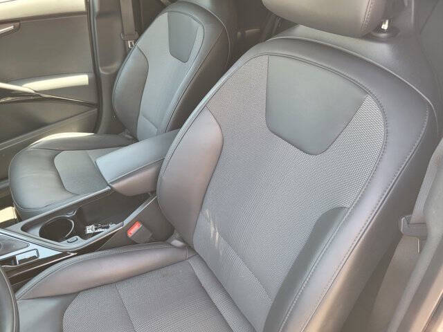 2023 Kia Niro EX