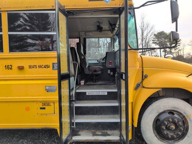 2011 IC Bus CE Series