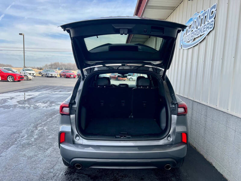 2024 Ford Escape ST-Line