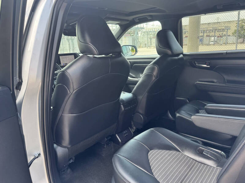 2024 Toyota Highlander XSE