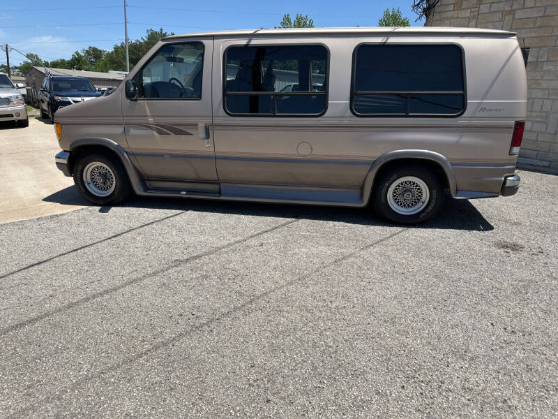 1996 Ford E-Series for sale at Preferred Auto Sales in Tyler TX