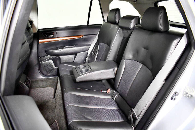 2013 Subaru Outback 2.5i Limited