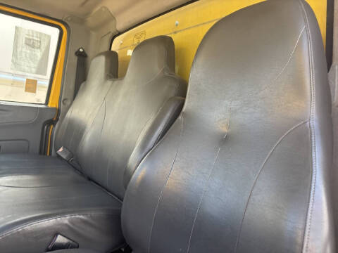 2019 International DuraStar 4300