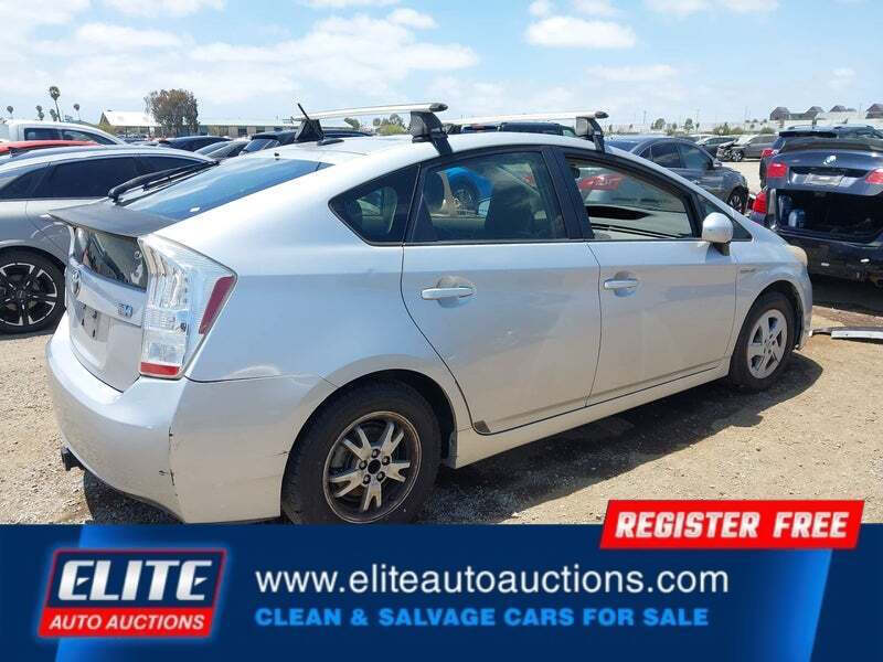 2011 Toyota Prius Two