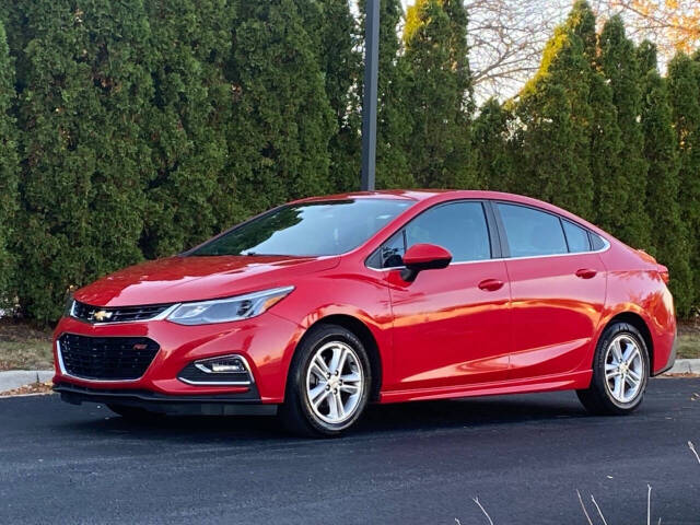 2017 Chevrolet Cruze for sale at Ideal Cars LLC in Skokie, IL