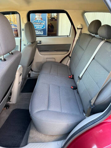 2009 Ford Escape XLT