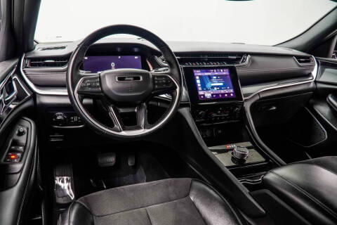 2022 Jeep Grand Cherokee L Altitude