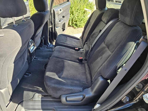 2015 Nissan Pathfinder SV