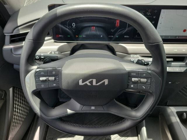 2026 Kia EV9 Light Long Range