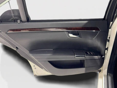 2013 Mercedes-Benz S-Class S 550