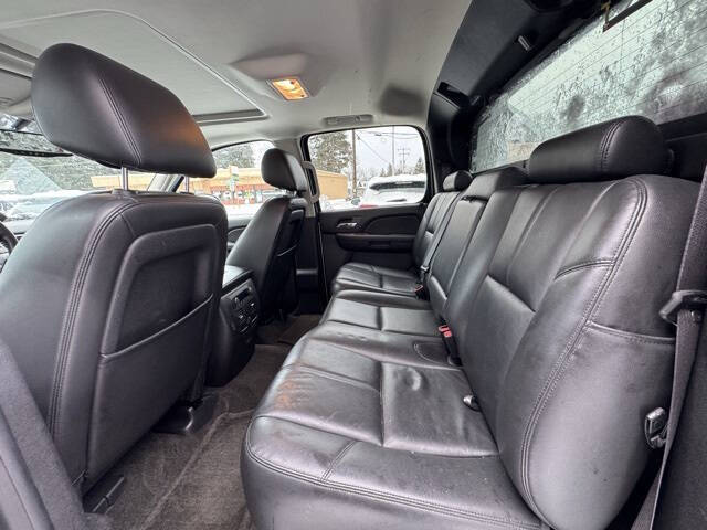 2013 Chevrolet Avalanche LT Black Diamond