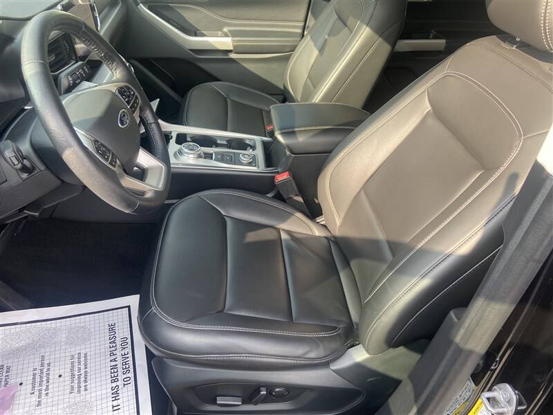 2022 Ford Explorer XLT