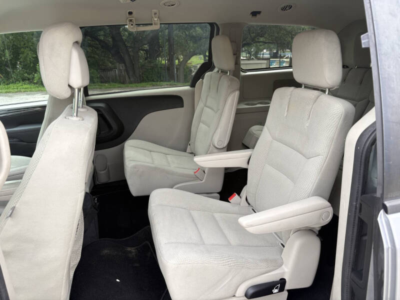 2014 Dodge Grand Caravan SE