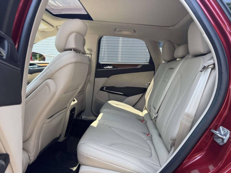 2019 Lincoln MKC Select
