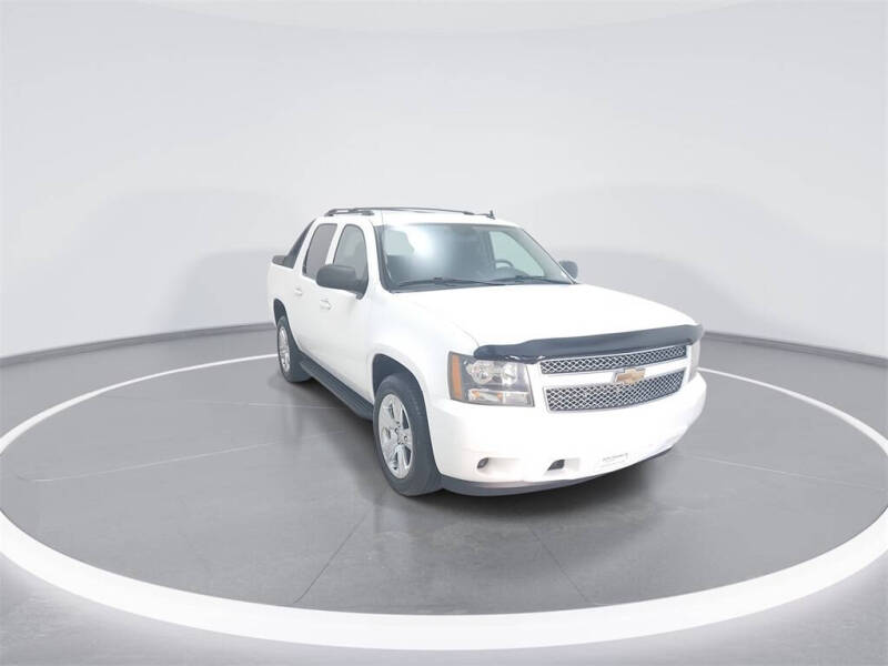 2011 Chevrolet Avalanche LS