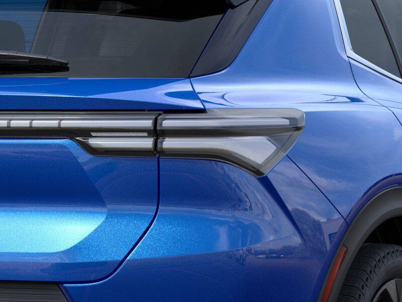 2026 Chevrolet Equinox EV LT 2