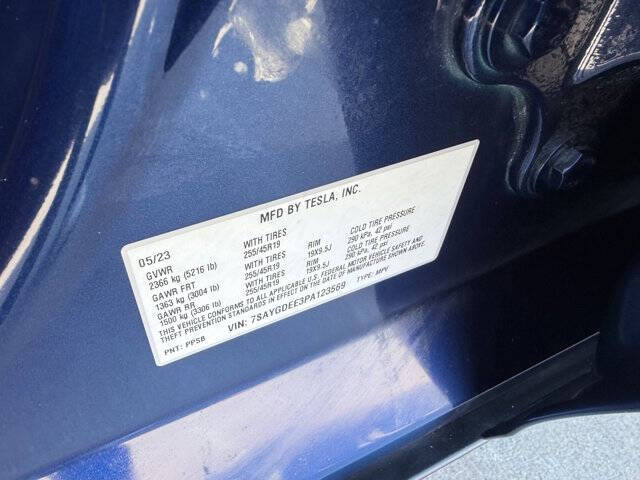 2023 Tesla Model Y Long Range