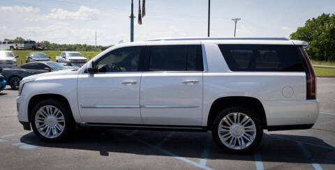 2019 Cadillac Escalade ESV Platinum