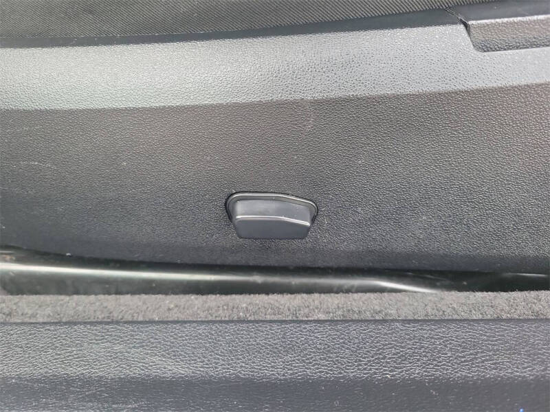 2012 Chrysler 200 Limited