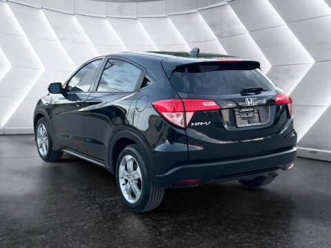 2017 Honda HR-V LX