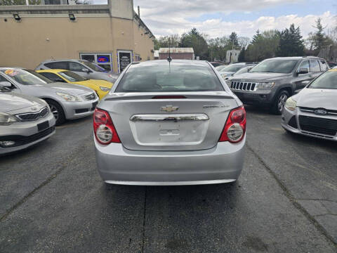 2016 Chevrolet Sonic LTZ Auto