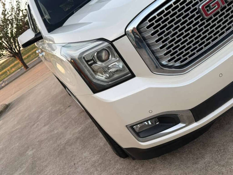 2015 GMC Yukon XL Denali