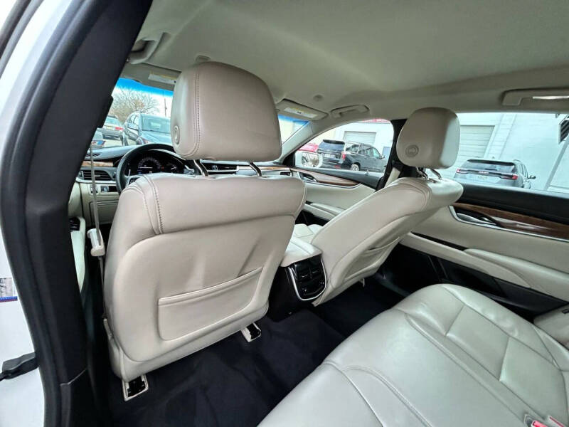 2018 Cadillac XTS Luxury