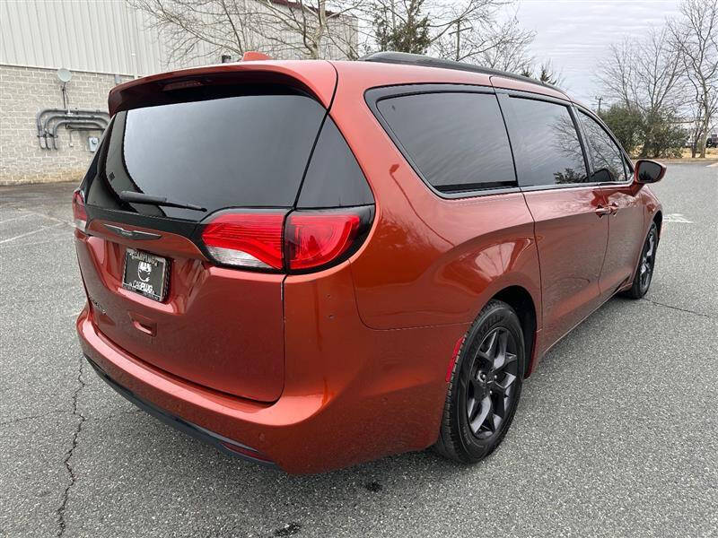 2018 Chrysler Pacifica Touring L Plus