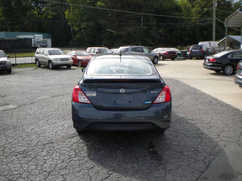 2016 Nissan Versa