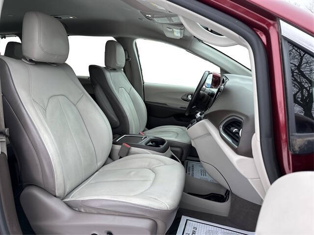 2018 Chrysler Pacifica Touring L Plus