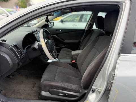 2012 Nissan Altima 2.5 S