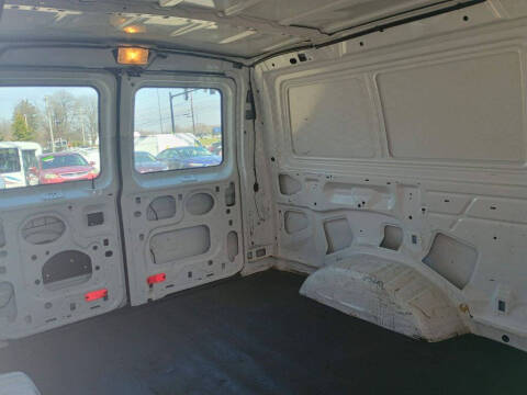 2013 Ford E-Series E-250