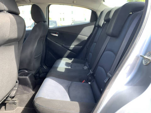 2017 Toyota Yaris iA