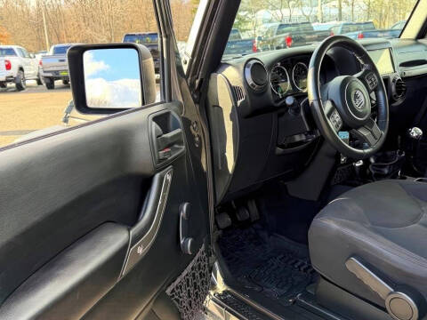 2017 Jeep Wrangler Willys Wheeler