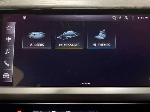 2024 Audi Q4 e-tron quattro Premium 55