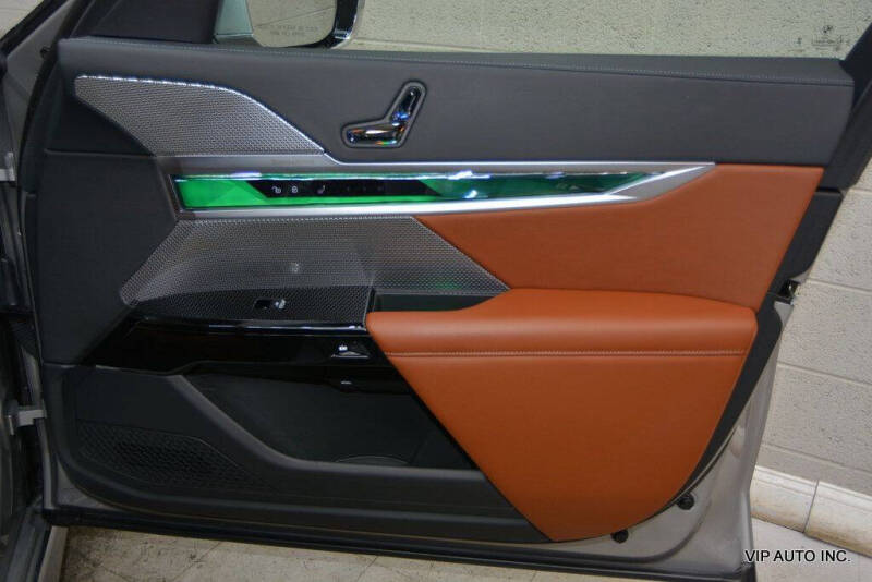 2024 BMW i7 eDrive50