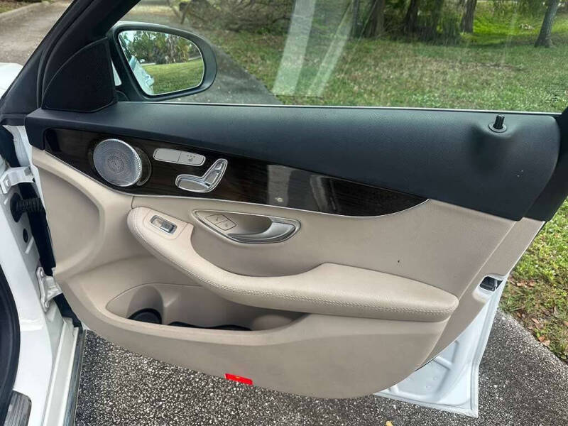 2017 Mercedes-Benz C-Class C 300 4MATIC