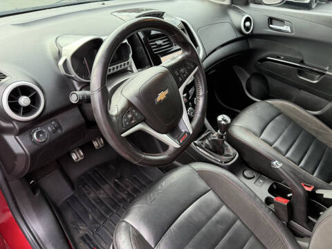 2015 Chevrolet Sonic RS Manual