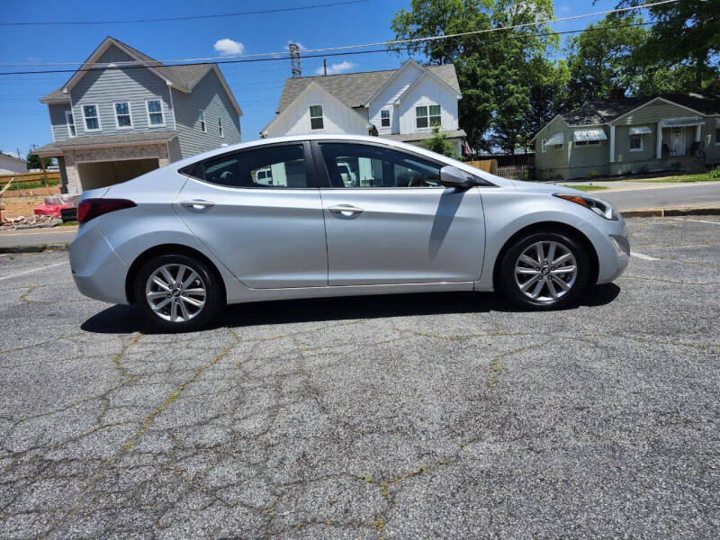2014 Hyundai Elantra SE