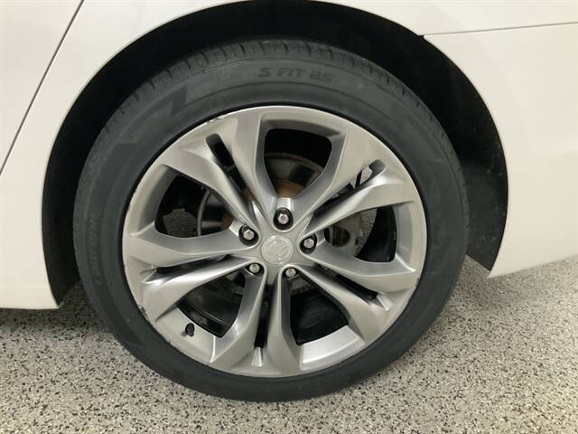 2019 Buick LaCrosse Avenir