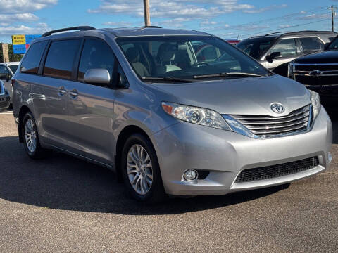 2017 Toyota Sienna Limited Premium 7-Passenger