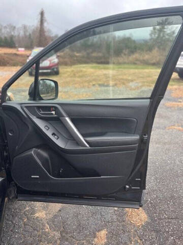 2014 Subaru Forester 2.5i Touring