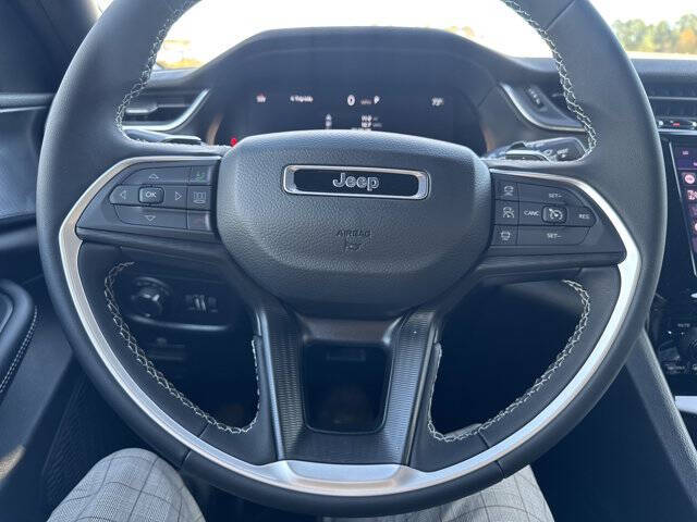 2025 Jeep Grand Cherokee Laredo X