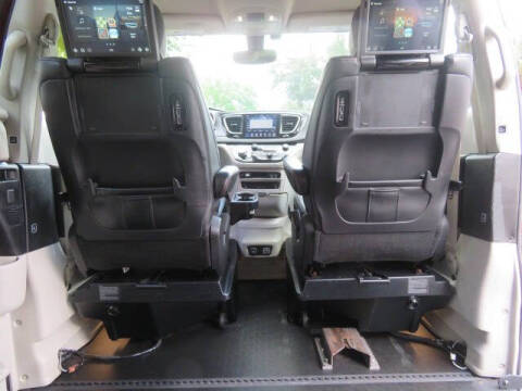 2020 Chrysler Pacifica Touring L Plus